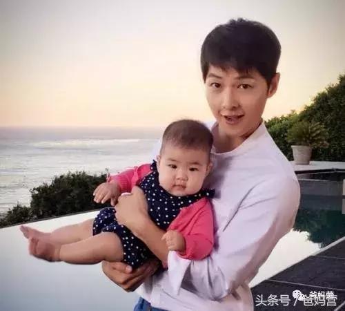 章子怡女儿去姥姥家,章子怡带女儿回家