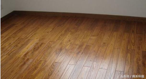 自粘地板和spc地板哪个好,自粘地板是什么