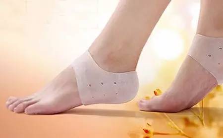 产后起床脚后跟疼走几步就会好了,产后脚后跟一走路就疼是怎么回事