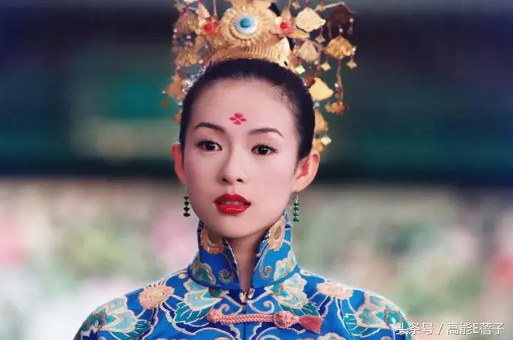 章子怡无滤镜无美颜老态,40岁的章子怡皮肤仍然紧致白皙