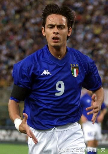 足坛十大球星绰号,天下足球十大球星绰号