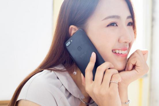 对音乐的向往和追求,对音乐有着无限的追求