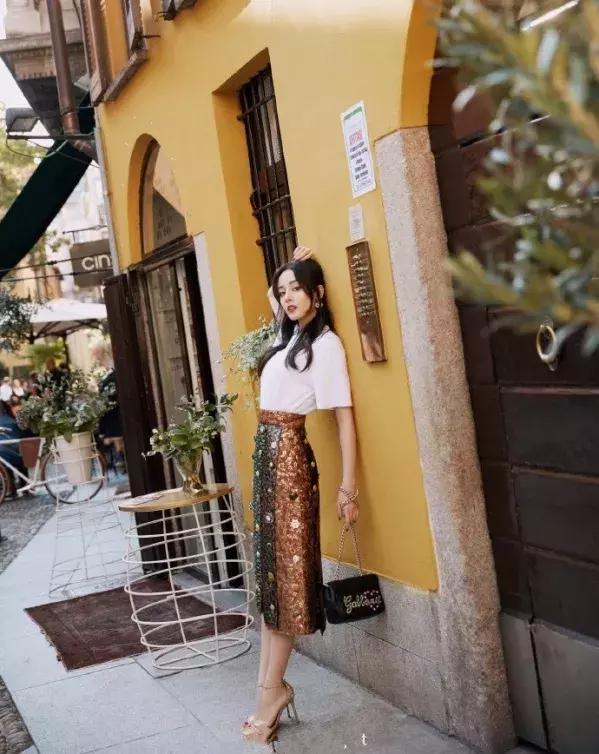 男生全身拍照摆pose大全,女生jk拍照摆pose大全