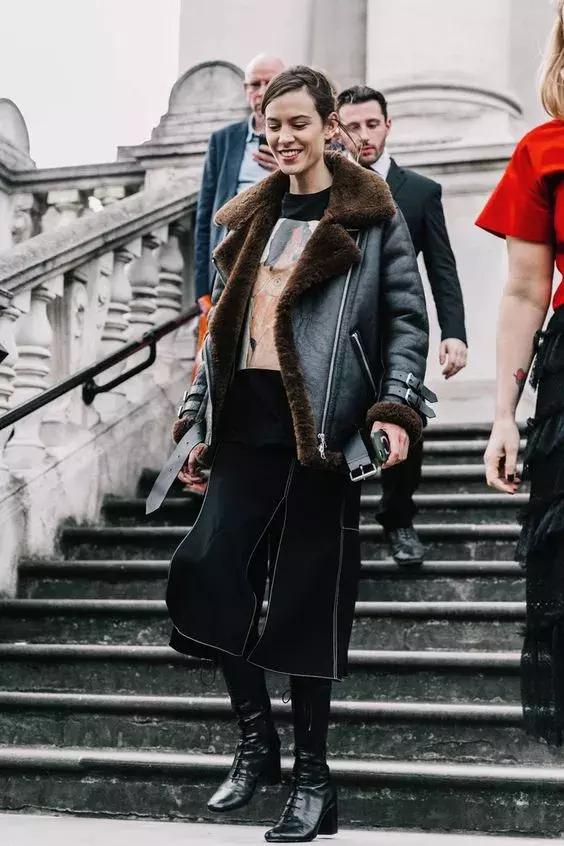 让人暖和的衣服,让人会想抱抱的棉服