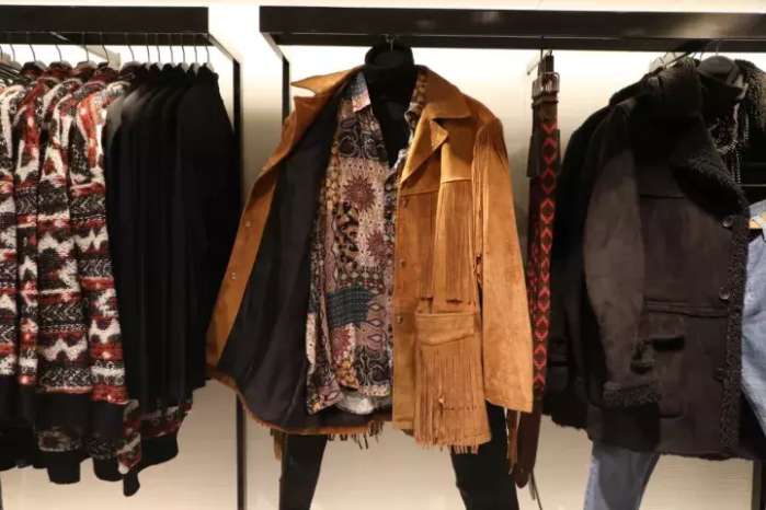 中国最大的第二个zara店,zara上海第一家门店