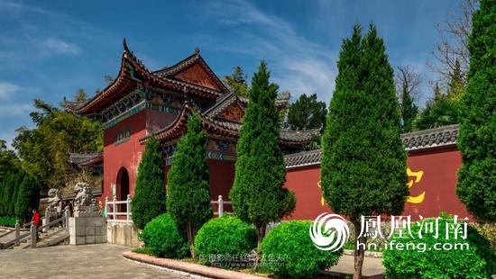 网络媒体文明旅游河南行走进尧山,网络媒体文明旅游