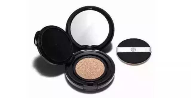 杨树林的粉底真的好轻薄,杨树林的妍活青春粉底液色号