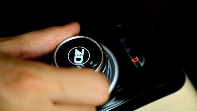 知豆d2s驾驶感受,知豆d2代步车