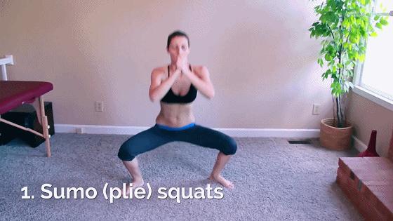 腿粗根本原因就是两腿之间赘肉太多，下半身臃肿，身高明显低一截