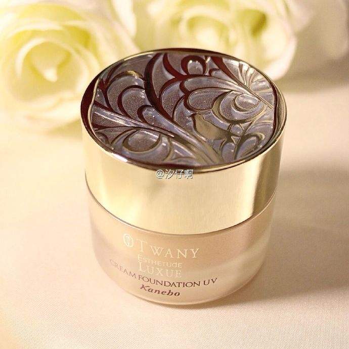 油皮小姐姐粉底液推荐,油皮痘痘肌超棒粉底液