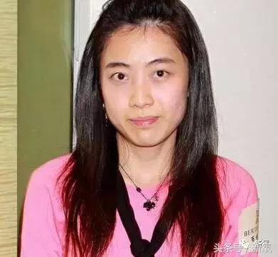 香港首富甘比是谁,香港现任女首富甘比的情商有多高