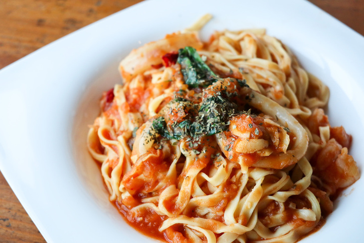 全球首款APS-C画幅变焦卡片机佳能G1XIII评测网友：真不该买单反