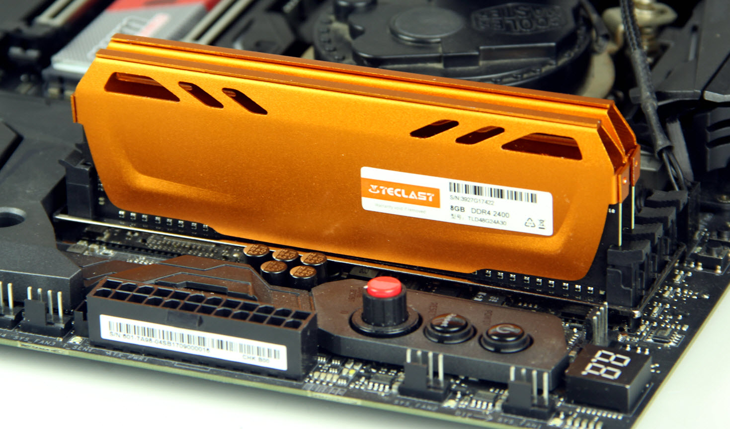 cod和战地射击手感对比,codwwii这款游戏怎么样