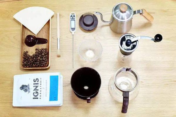 手冲咖啡与直接泡的区别,手冲咖啡粉一般加多少水