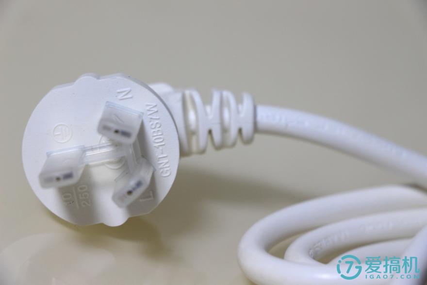 施耐德16a插线板,施耐德家用插线板