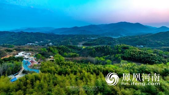 网络媒体文明旅游河南行走进尧山,网络媒体文明旅游