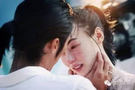 胡歌江疏影分手后的第一次合作,胡歌与江疏影分手后首次同台