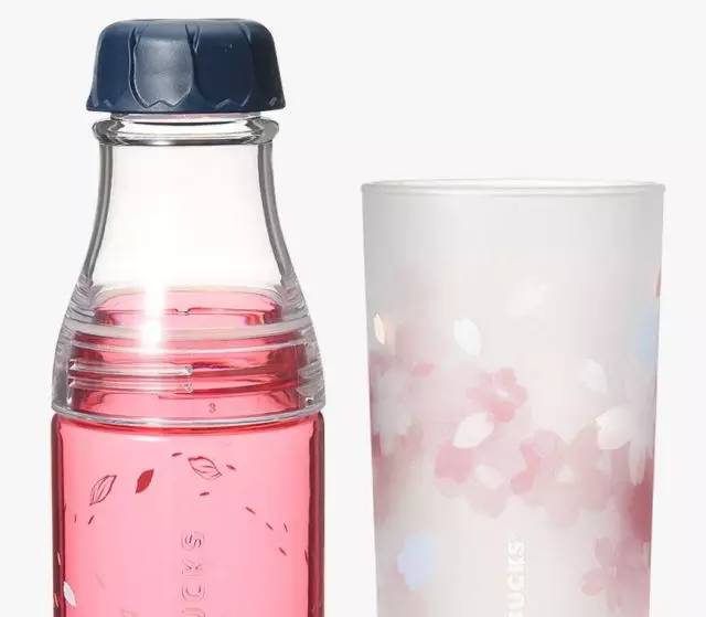 2017星巴克樱花杯系列,2021日本星巴克樱花杯价格