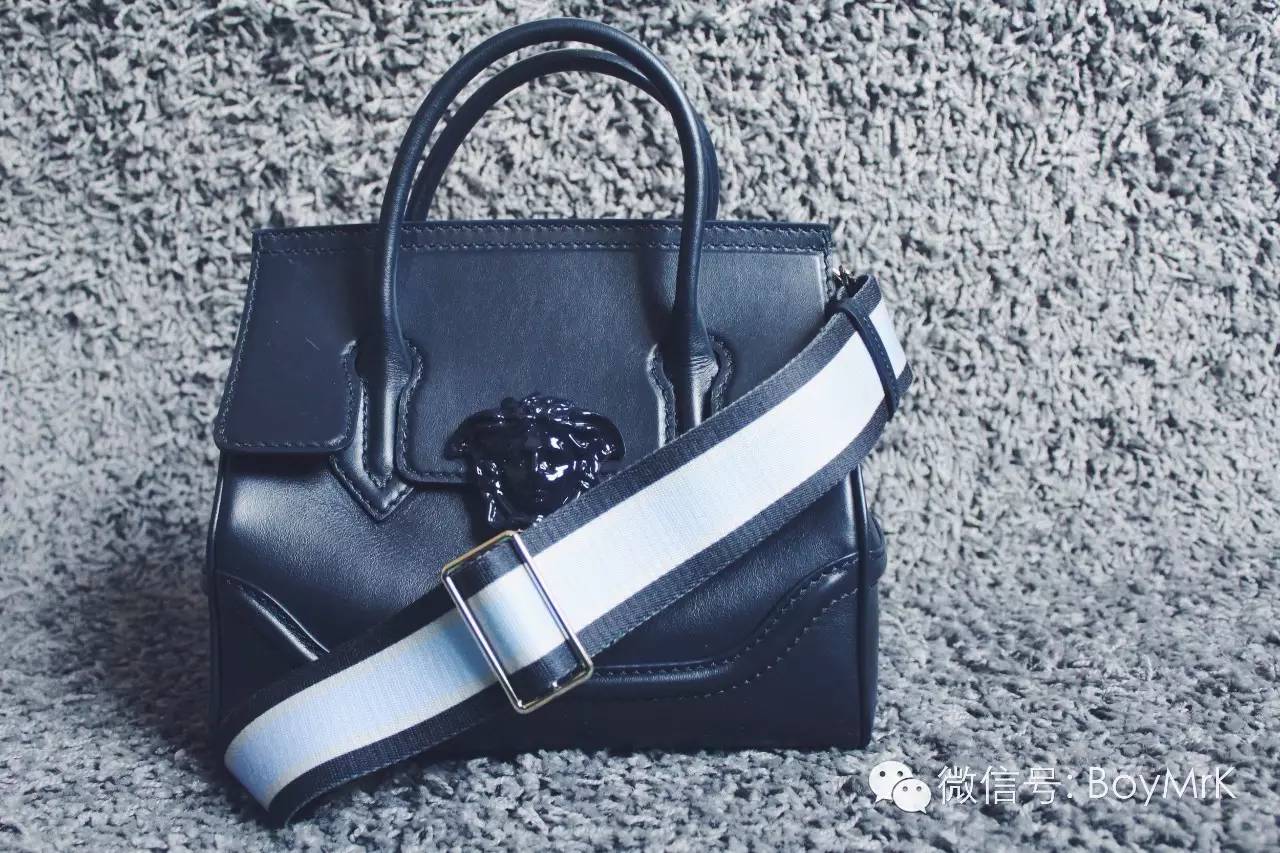 范思哲当季流行包包,范思哲包包是轻奢还是高奢