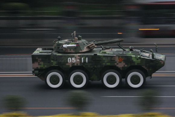 这款游戏完美诠释了汉字的意义,游戏中的中国步战车