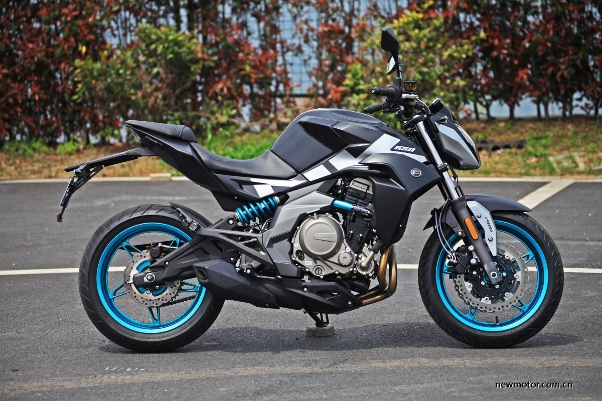 春风400nk实测最高时速是多少,春风400nk详细测评