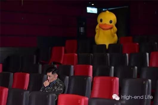 余文乐和周冬雨再见面,余文乐和周冬雨相差几岁