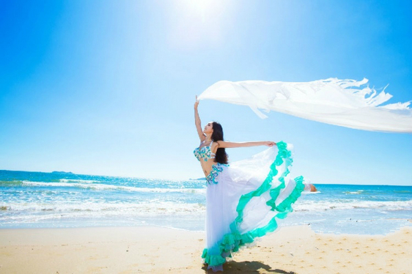 一个无法停下脚步的舞者——伊诺