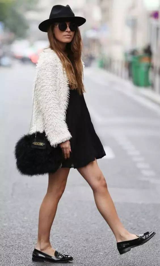 冬天的包包没点毛还能叫时髦?