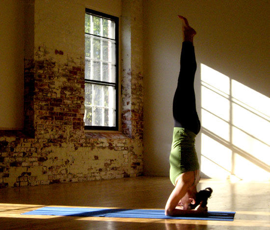 练瑜伽掉头发,对头发好的瑜伽动作有哪些