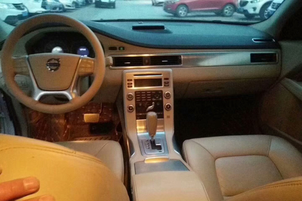 2010年沃尔沃s80l都有什么功能,2010年沃尔沃s80l德州