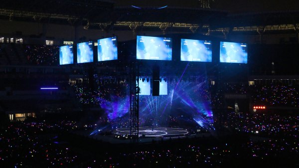 矗于湘江之畔，对望岳麓之巅，记长沙君悦酒店