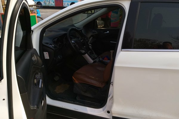 翼虎豪华款,翼虎两驱