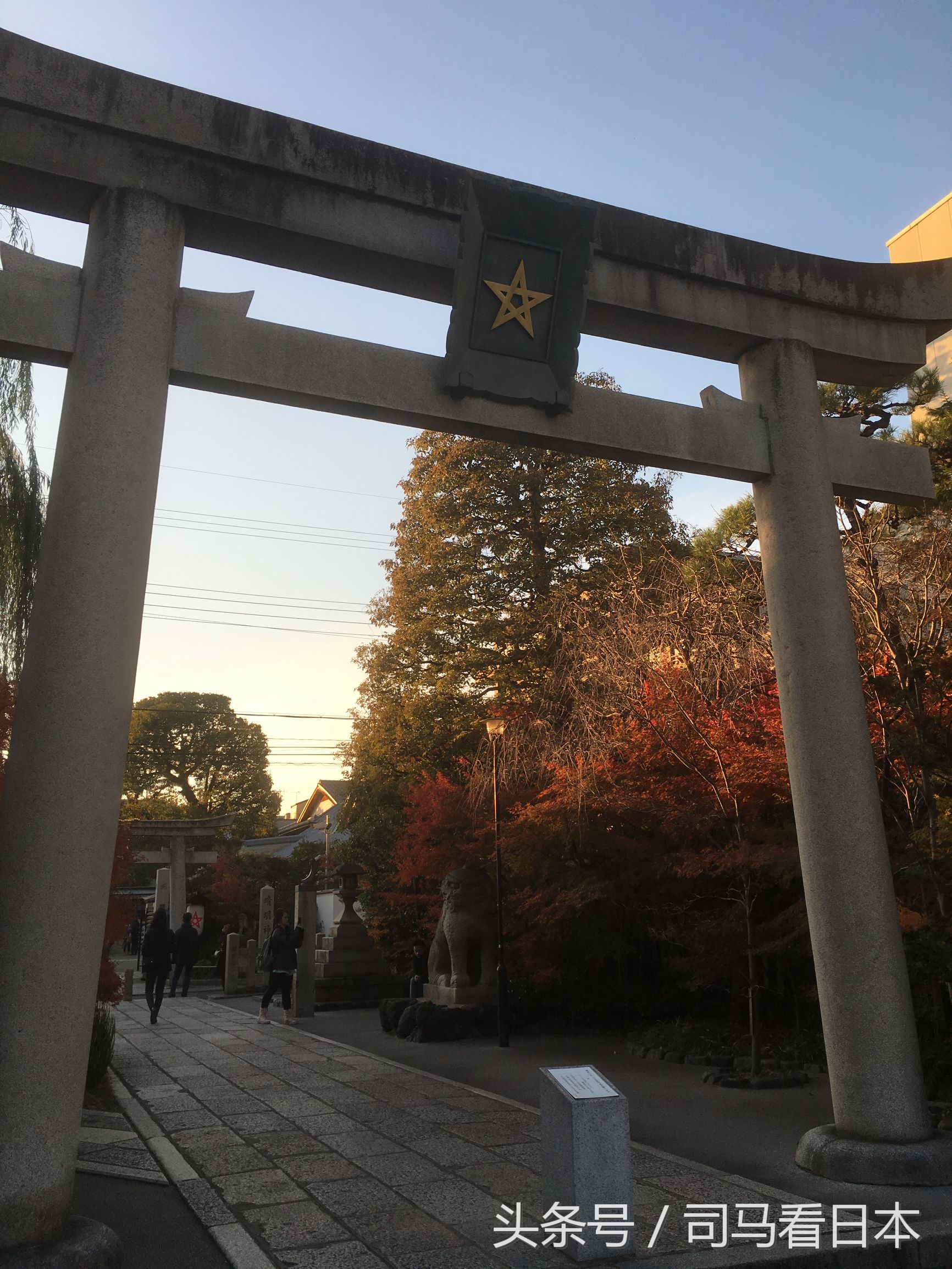 阴阳师衍生作安倍晴明的现代生活,安倍晴明阴阳师历史