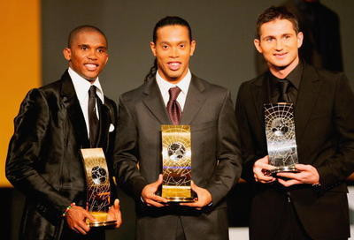 如今的小罗复出在哪里踢球,小罗宣布退役