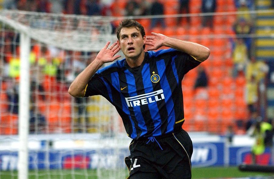 原谅我这一生不羁放纵爱自由歌谱,原谅我这一生不羁放纵爱自由出处