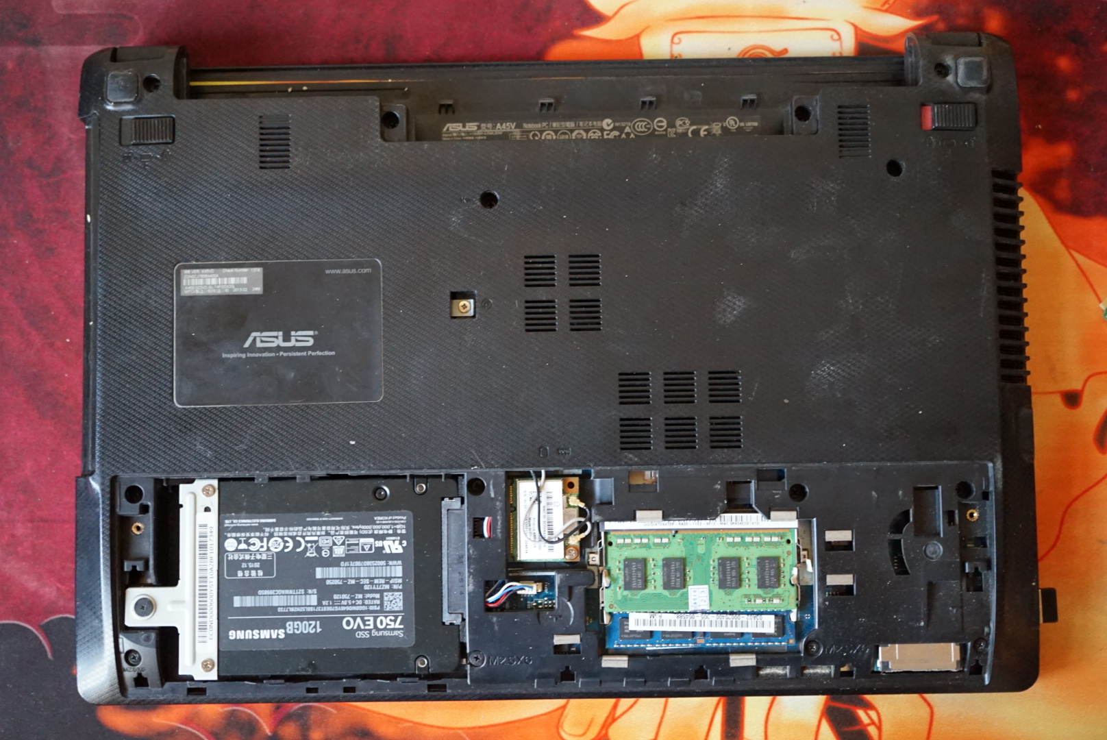 小试菜刀，用米家螺丝刀给笔记本换网卡