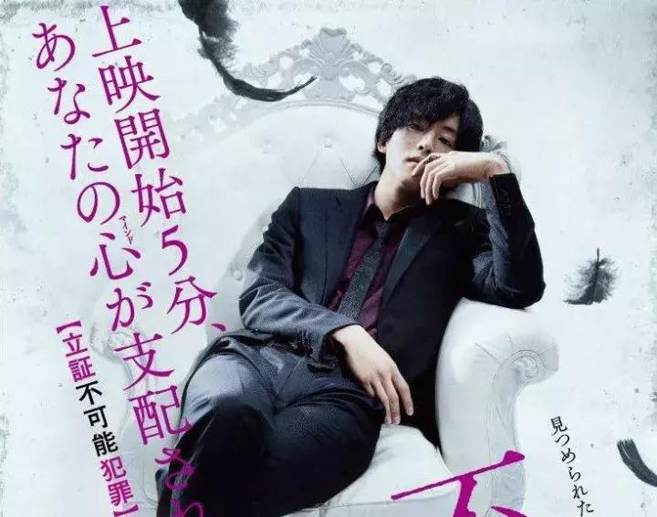 上周我们真的在电影院里住了两天