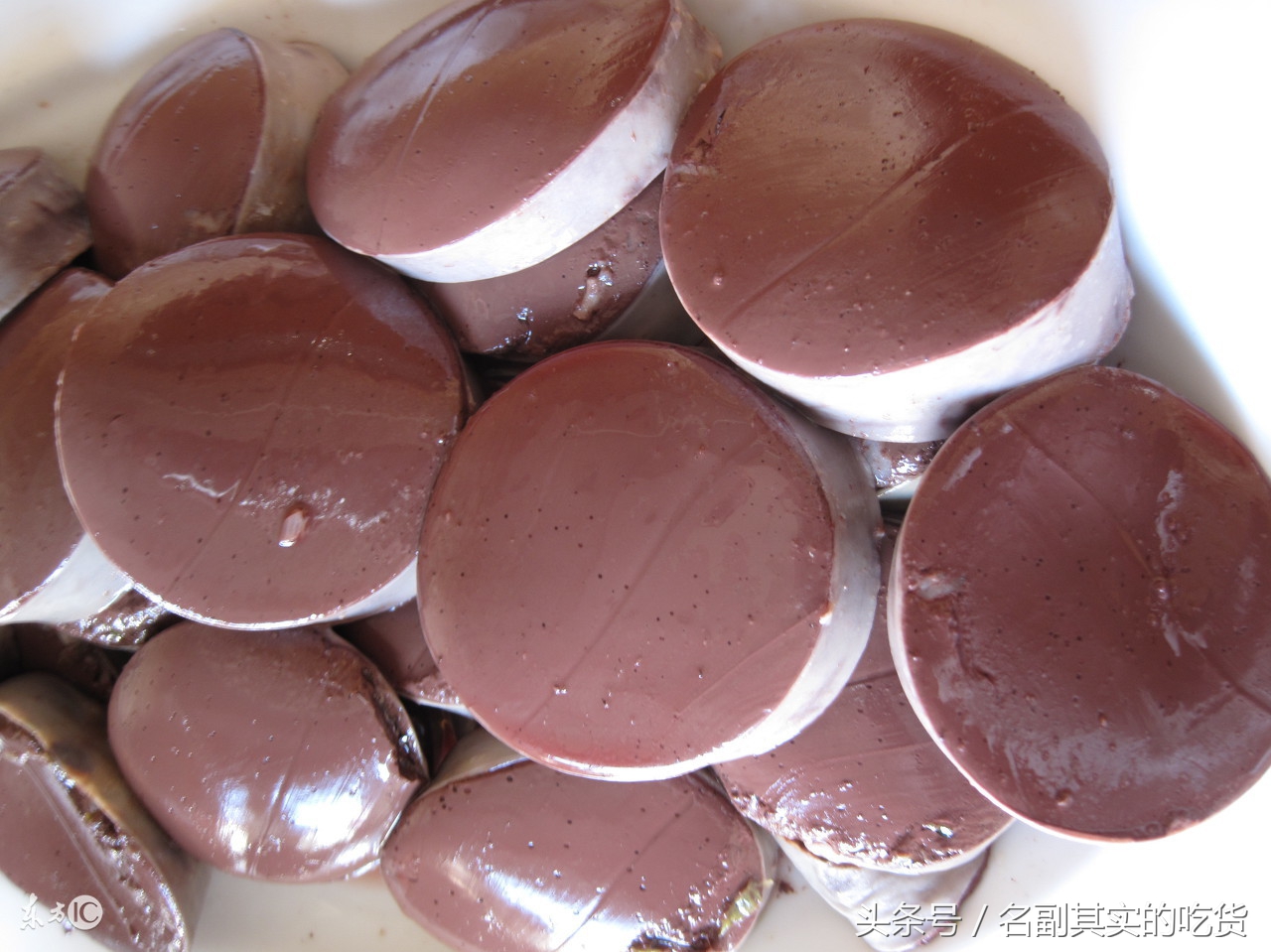 岁末年初东北杀猪菜味道好极了,杀猪菜是东北年关的代表性菜肴