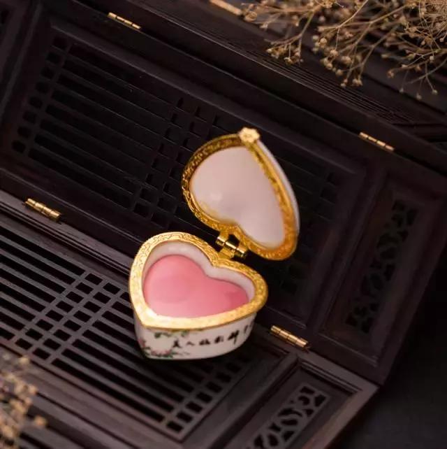 那些年我们抵制过的大牌,那些年被我们忽略的平价爱用物