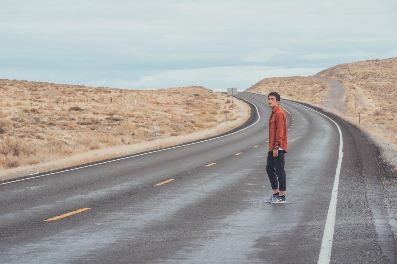 鍐呭崕杈惧窞鑻辨枃姝屾洸,鍐呭崕杈惧窞鐨勬瓕