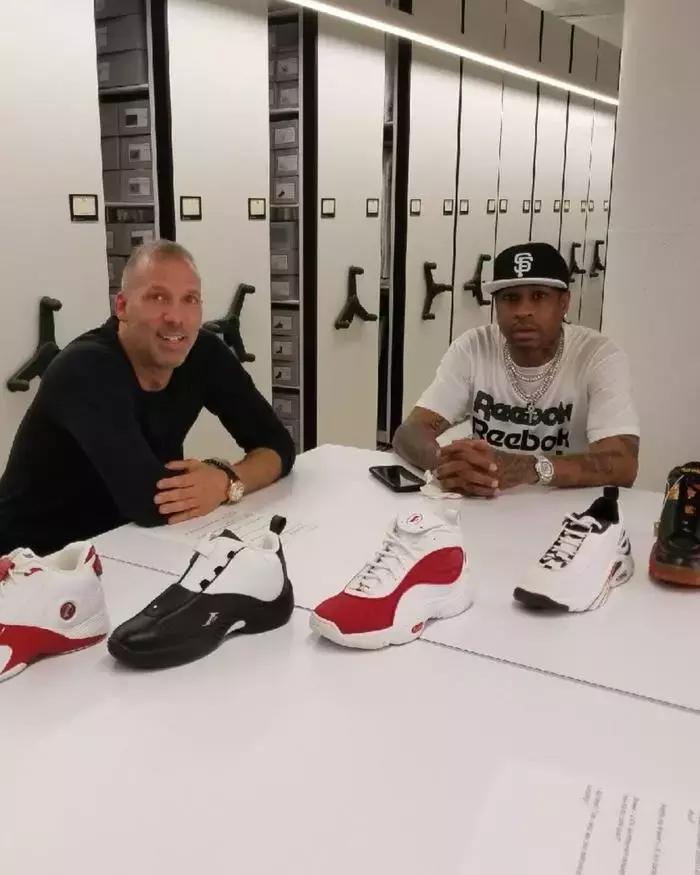 今年即将复刻的艾弗森球鞋,艾弗森球鞋复刻