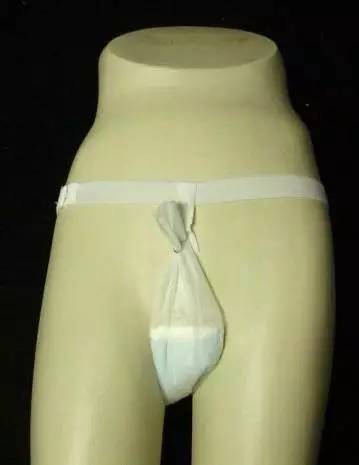 跟“大姨妈”奋战了几千年，揭秘过去女性用过的秘密*器武**！