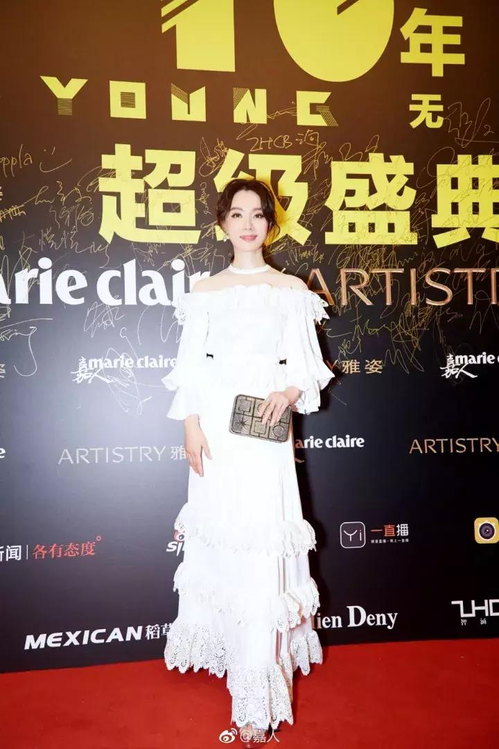 星光大赏杨幂刘亦菲唐嫣,杨幂刘亦菲同框图片