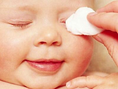 新生儿眼睛耳鼻口喉的护理,新生儿眼睛怎么护理