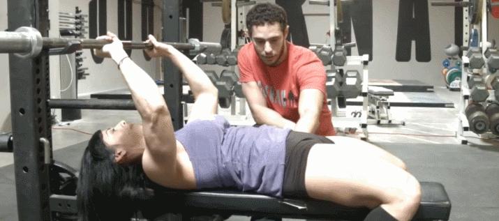 卧推起桥怎么锻炼胸椎,卧推起桥胸椎灵活度太差