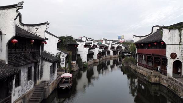 鏈堟渤鍙ら晣,娓哥帺鏈堟渤鍙ら晣