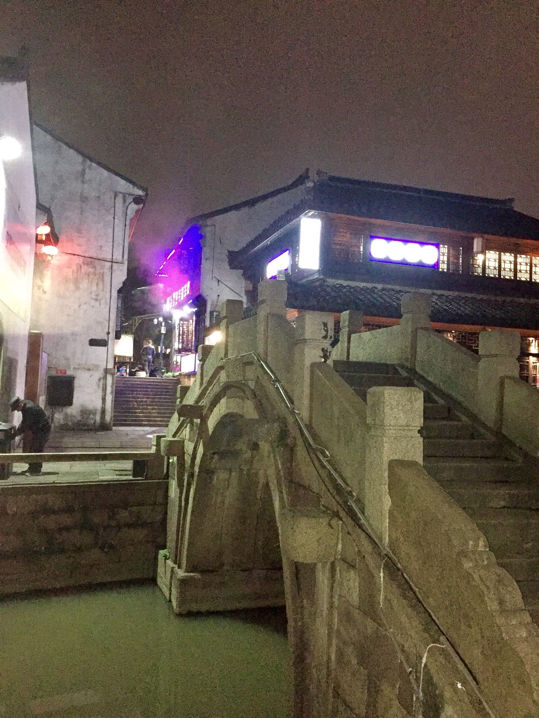 鏈堟渤鍙ら晣,娓哥帺鏈堟渤鍙ら晣