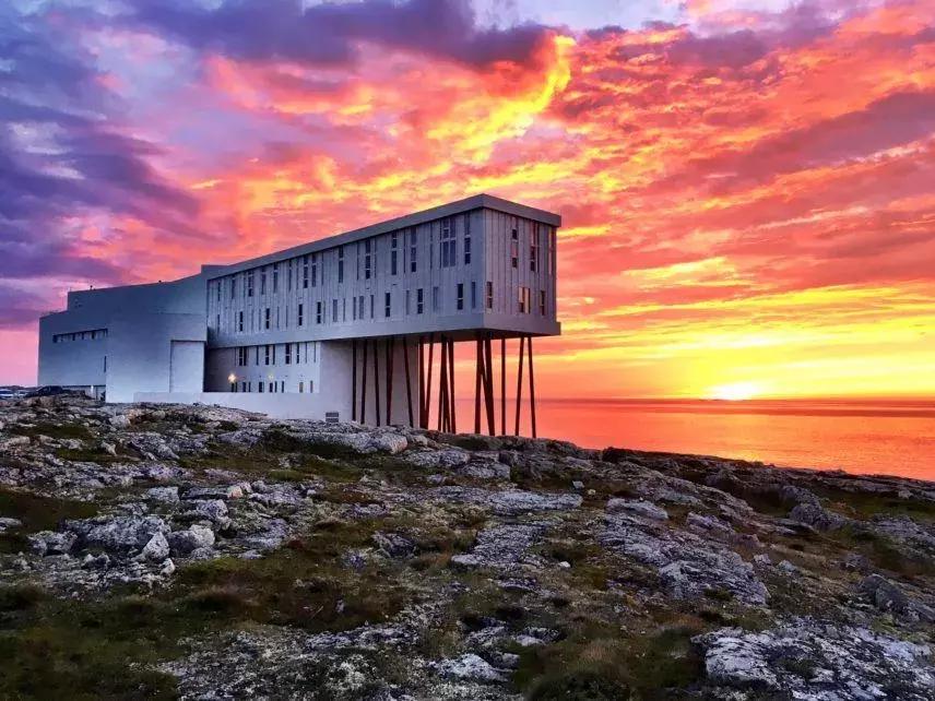 加拿大外星酒店,国外外星酒店