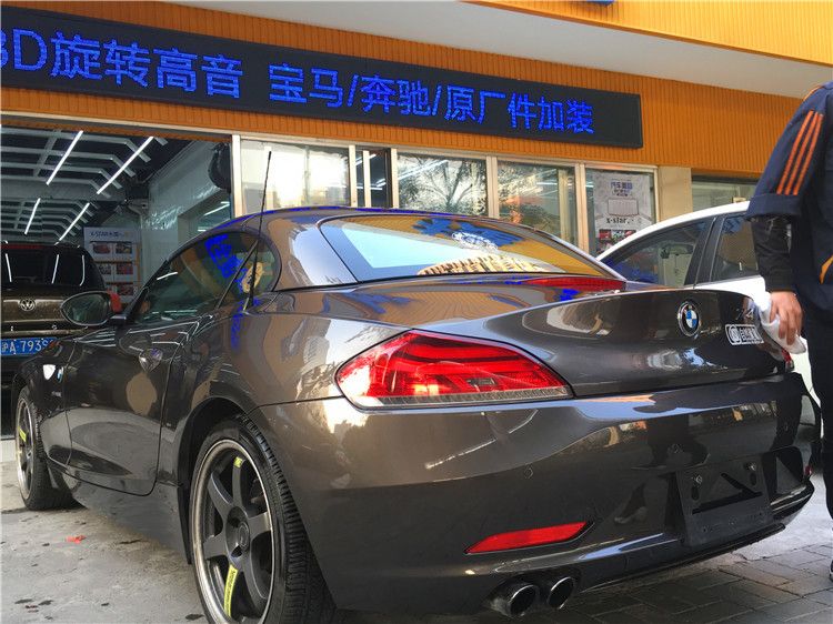 乌鲁木齐宝马z4翻新,宝马z4翻新修复