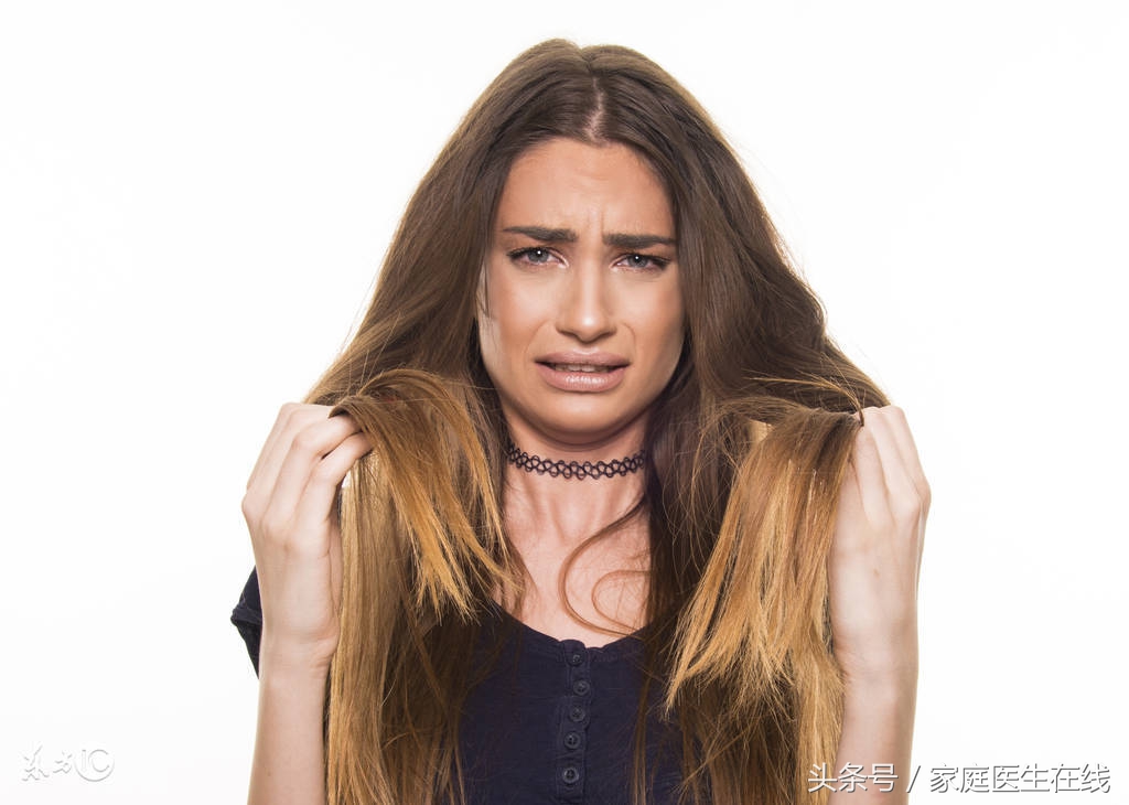 别以为洗头是一件简单事，不注意这两点，你的头发就毁了！